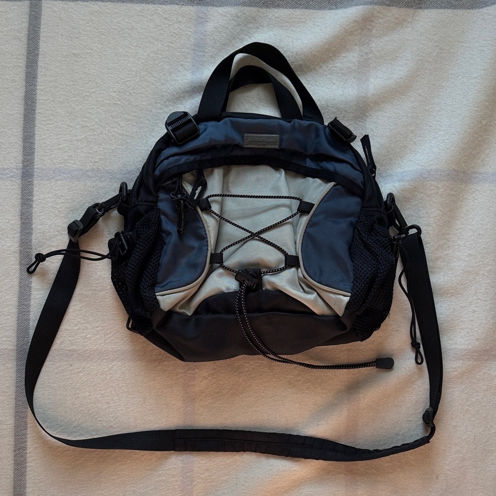 Eddie Bauer Large Convertible Hiking/Belt Bag